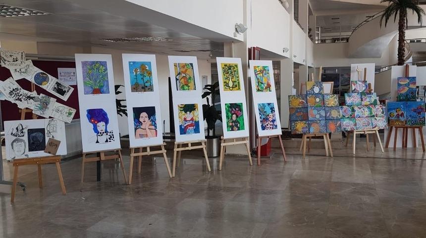 Yetenekleri ile parmak ısırttılar