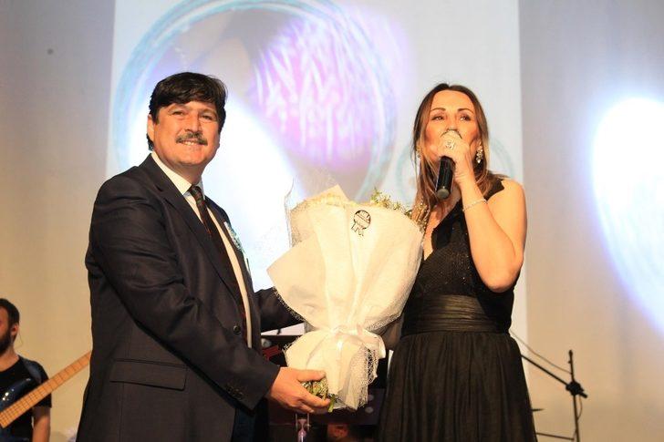 BEÜ’de Anneler Günü etkinliği G3