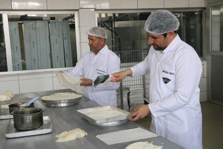 Ramazan tatlıları için hummalı çalışma G4