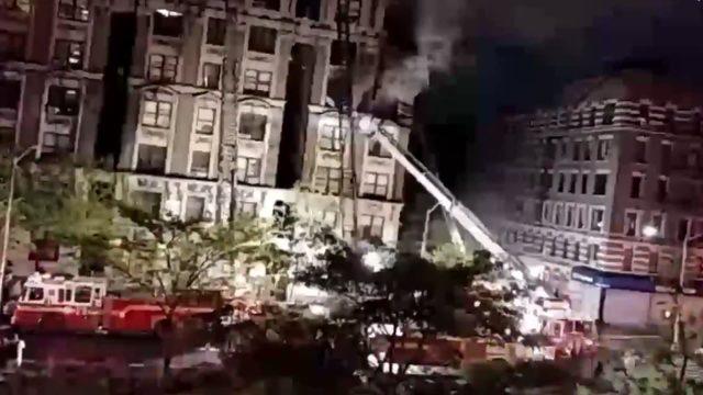 New York'ta yangın: 4'ü çocuk, 6 kişi hayatını kaybetti