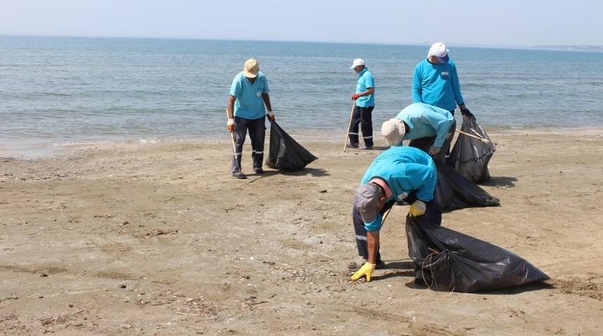 Hatay&rsquo;da deniz ve sahil temizliği başladı