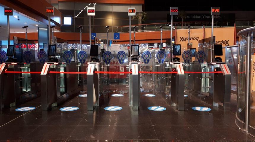  Pasaporttan yüz tanıma sistemi ile geçiş Sabiha Gökçen'de başladı