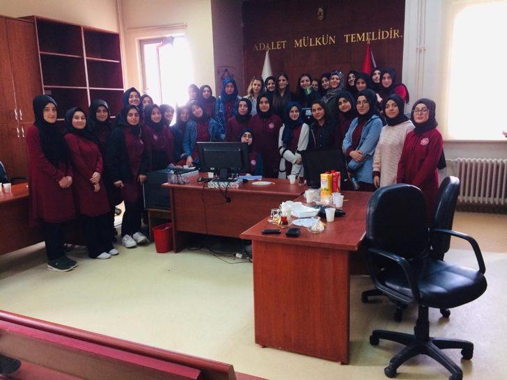 Şehit Hasan Yılmaz KAİHL Proje Okulu öğrencileri Adliye’de G3