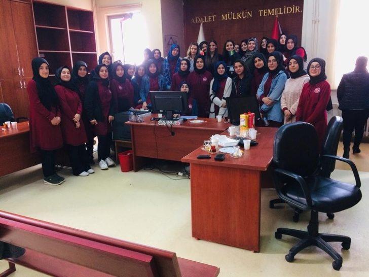 Şehit Hasan Yılmaz KAİHL Proje Okulu öğrencileri Adliye’de G4