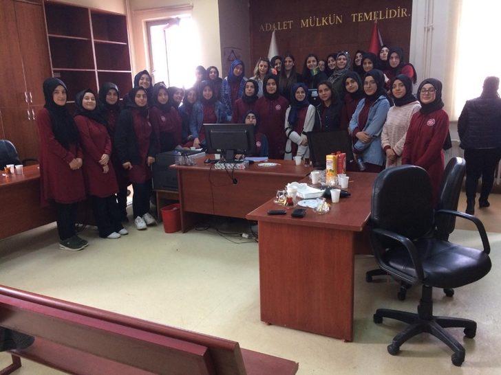 Şehit Hasan Yılmaz KAİHL Proje Okulu öğrencileri Adliye’de G5