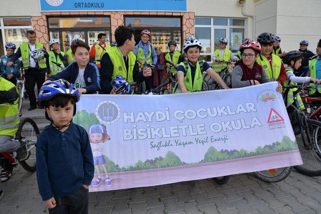 “Haydi Çocuklar Bisikletle Okula” etkinliğinin ikincisi düzenlendi