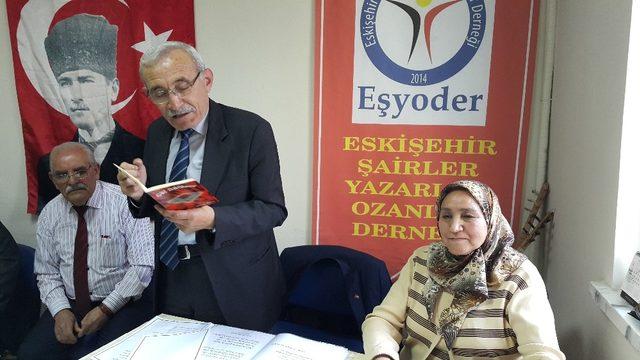 EŞYODER’den şair Mustafa Ünal’a ödül