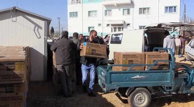 Konya Büyükşehir Belediyesinden çilek üreticisine destek