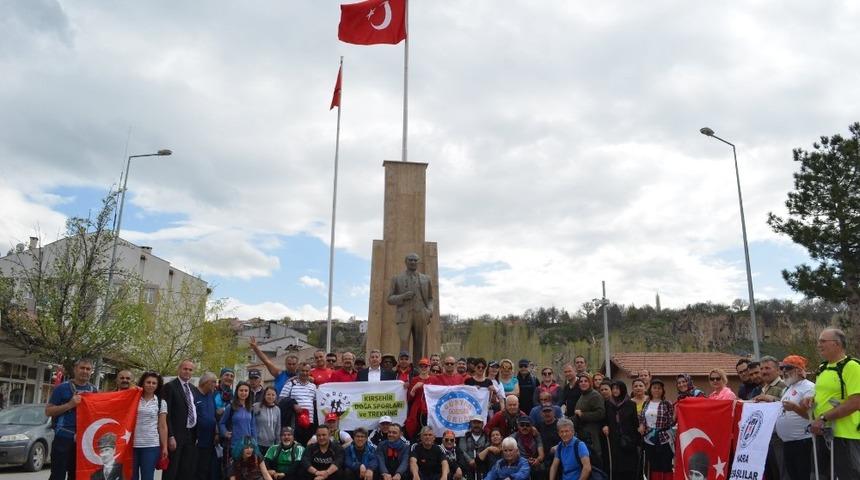 Anneler G&uuml;n&uuml; İ&ccedil;in  24 Kilometre Y&uuml;r&uuml;d&uuml;ler
