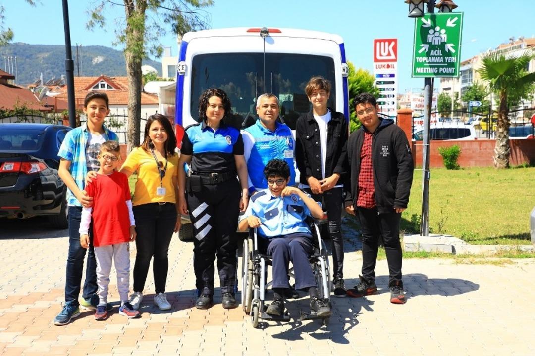 Engelli bireylerin hayalleri &lsquo;Kısa Mola&rsquo; ile ger&ccedil;eğe d&ouml;n&uuml;ş&uuml;yor