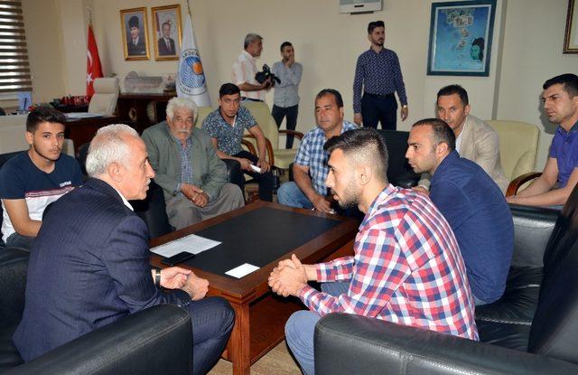 Akdeniz Belediyesi’ndeki ’Halk Günü’ etkinliğine yoğun ilgi