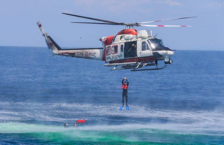 Ege Denizi'nde hareketli anlar! G2