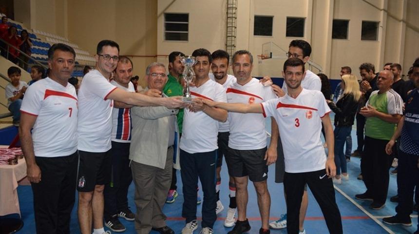 &ldquo;Kurumlararası Voleybol Turnuvası&rdquo; sona erdi