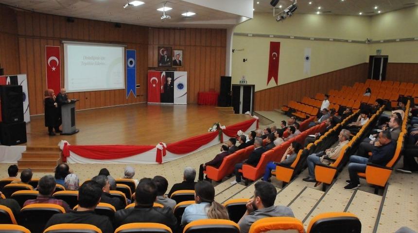 B&Uuml;&rsquo;de patent tescili eğitimi d&uuml;zenlendi