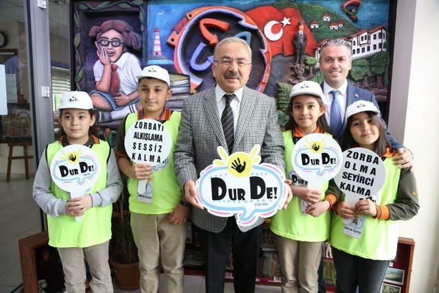 Hilmi Güler’den ‘dur de’ projesine destek