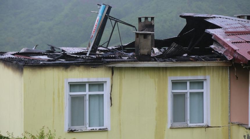 Ordu&rsquo;da bir eve yıldırım d&uuml;şt&uuml;