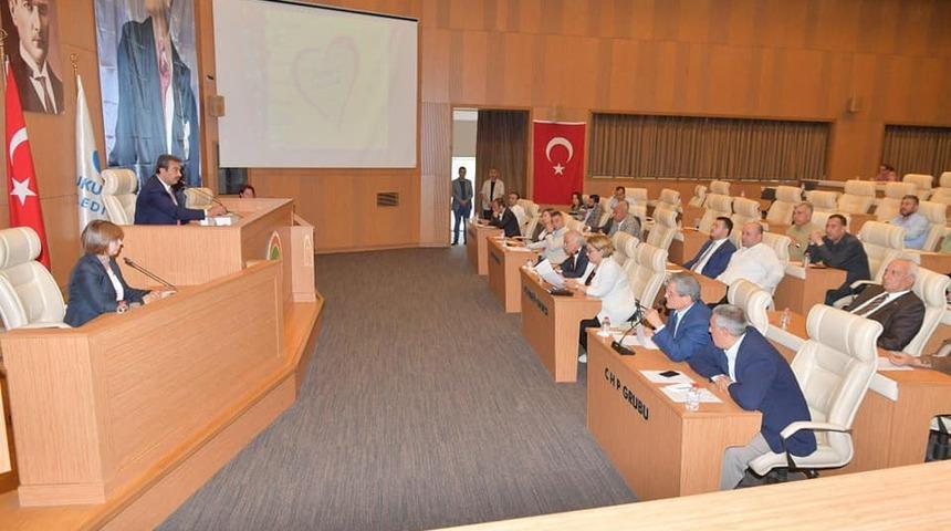 Başkan &Ccedil;etin, ABD programını iptal etti