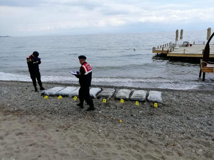 Balıkesir'de karaya uyuşturucu madde vuruyor G2