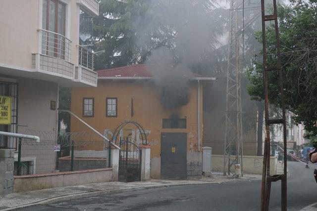 Sancaktepe'de trafodaki yangın mahalleliyi sokağa döktü