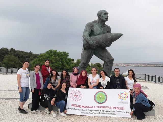 Mangala kazananları soluğu Şehitlik Anıtı’nda aldı