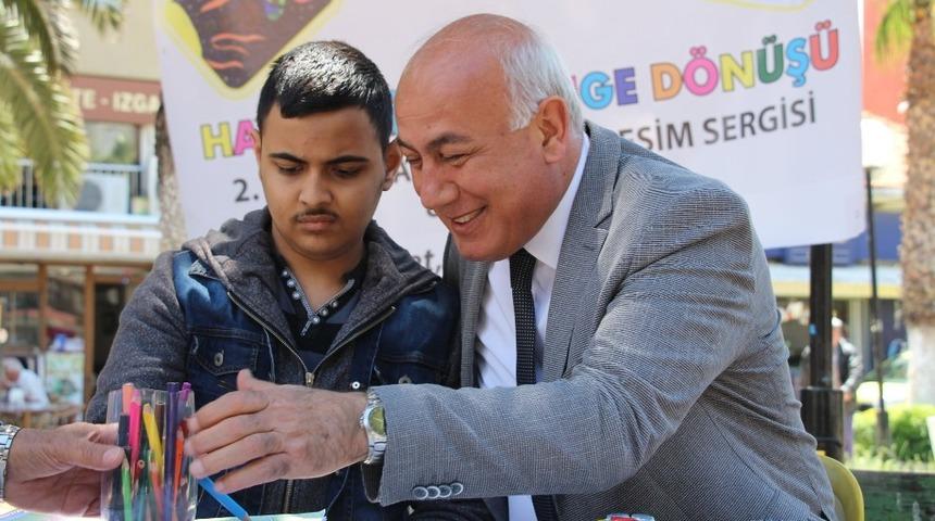 S&ouml;ke&rsquo;nin &ouml;zel &ccedil;ocuğu Anda&ccedil; Barış&rsquo;dan &ouml;zel sergi