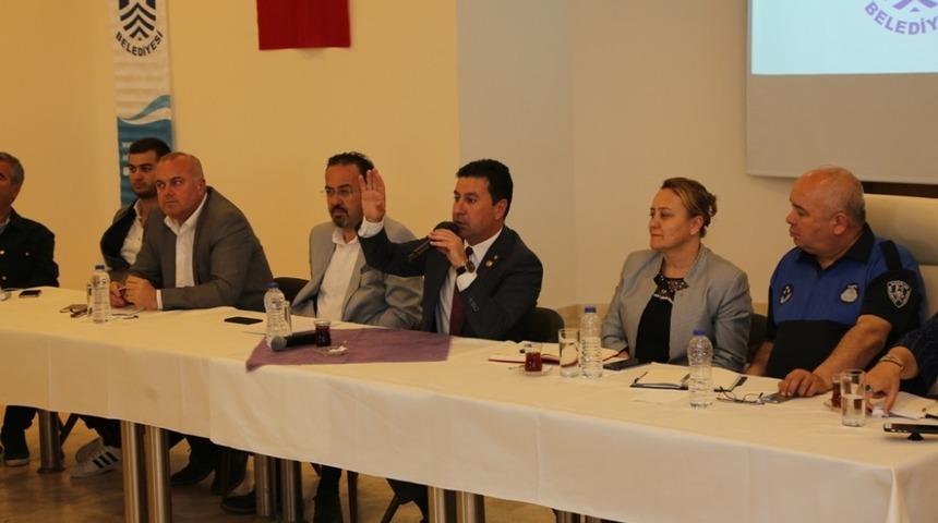 Başkan Aras, "Bodrum&rsquo;u koruyamazsak İzmir&rsquo;e, İstanbul&rsquo;a d&ouml;n&uuml;ş&uuml;r"