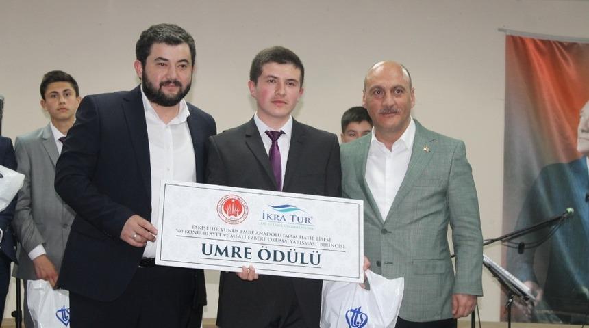 Umre &ouml;d&uuml;ll&uuml; 40 Ayet ve Meali Ezbere Okuma Yarışması