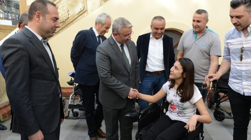 Hayırsever esnaftan &ouml;rnek davranış