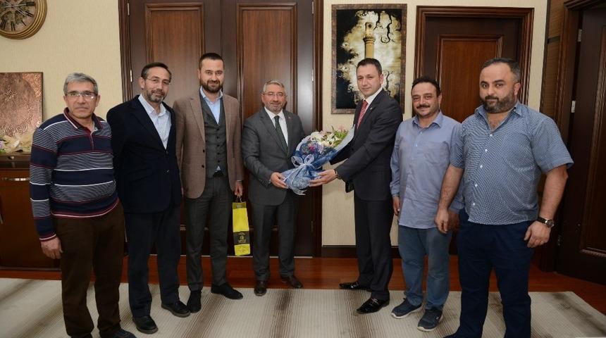 Dikiciler ve kunduracılar odasından başkan Aşgın&rsquo;a ziyaret