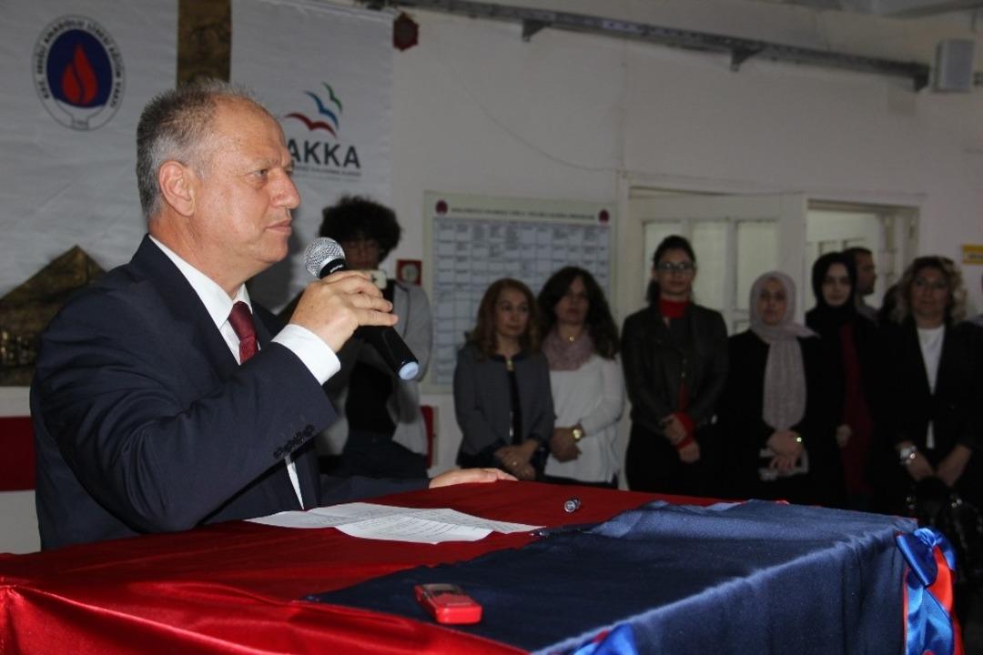 Vali Bektaş&rsquo;tan KEAL ve BİLSEM&rsquo;i gezi