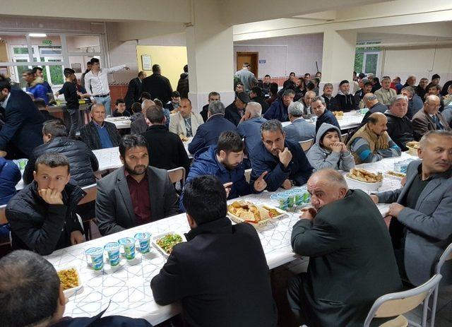 Gürbüzler Kur’an Kursu’ndan iftar etkinliği