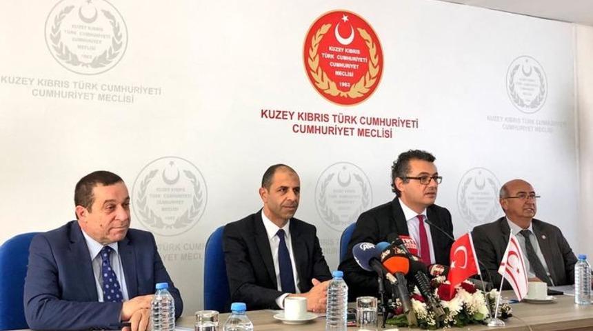 KKTC'de hükümet krizi! Denktaş istifa etti, HP çekildi