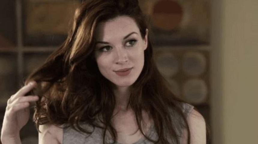 &Uuml;nl&uuml; yetişkin film yıldızı Stoya'dan Ekrem İmamoğlu'na destek! Paylaşımı olay oldu