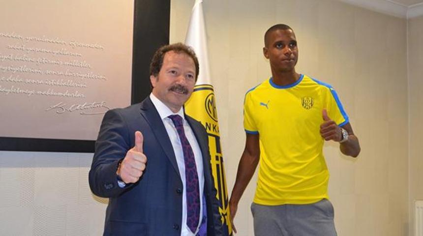 Ankarag&uuml;c&uuml;'nde Ricardo Faty s&ouml;zleşmesini feshetti