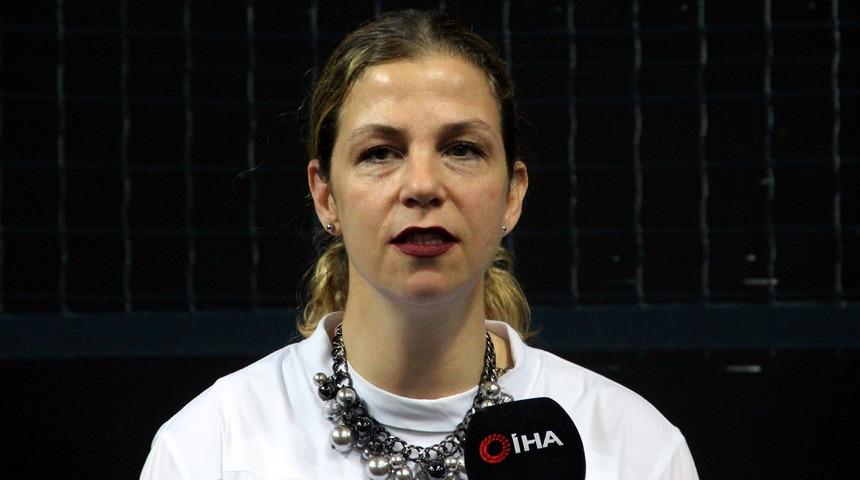 Pelin Y&uuml;ce Falay: Gen&ccedil;lerimiz bizi gururlandırdı