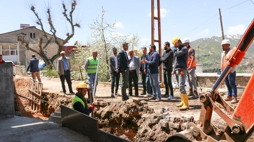 Başkan Tanğlay altyapı çalışmalarını inceledi