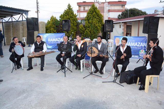 Başkan Yılmaz mahalle iftarında vatandaşlarla buluşuyor