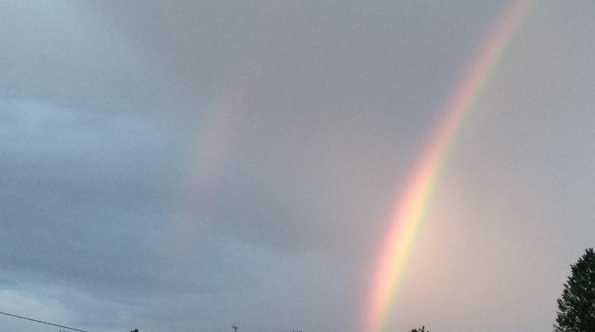 Lapseki&rsquo;de &ccedil;ifte g&ouml;kkuşağı oluştu