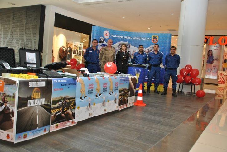 Jandarmadan Trafik Haftası etkinliği G1