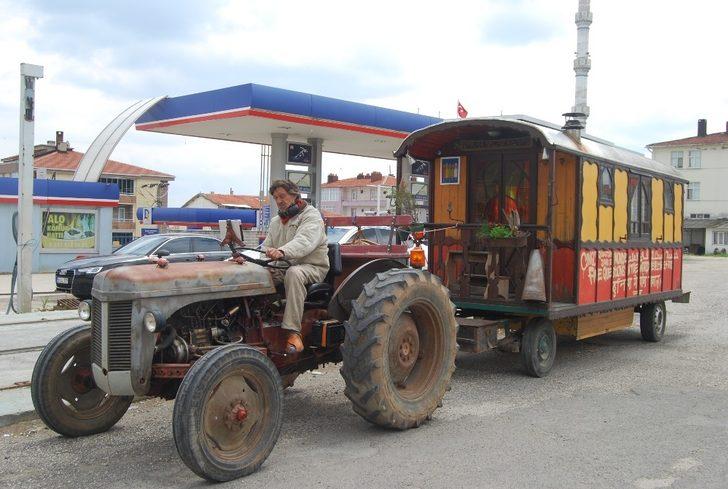 (Özel) Fransız turist traktörüyle dünya turuna çıktı G2