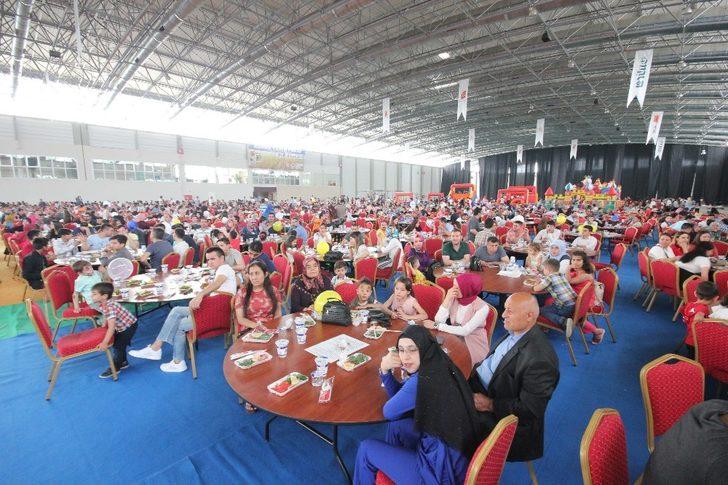 Abdioğulları ailesi şenlikte buluştu G4