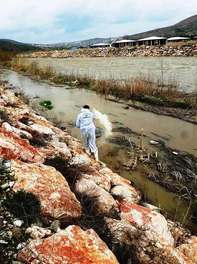 Bayburt’ta larvayla mücadele devam ediyor