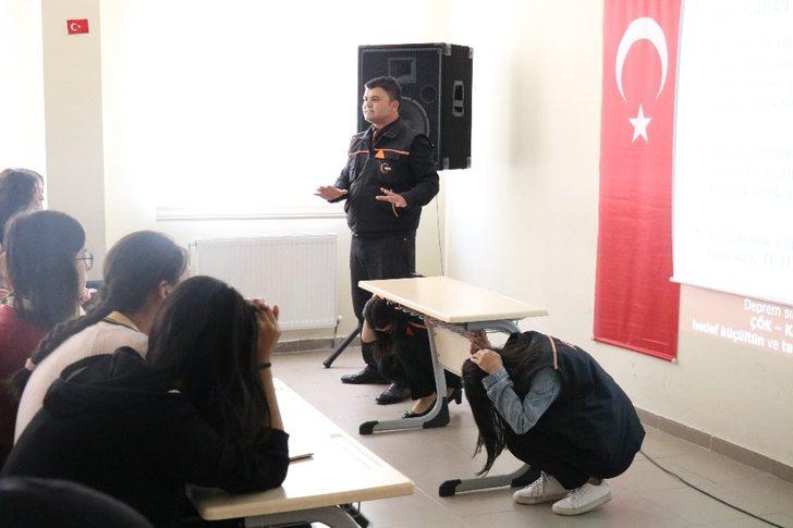 AFAD, Kırşehir’de 89 bin 955 kişiye ‘Temel Afet Eğitimi’ verdi G3