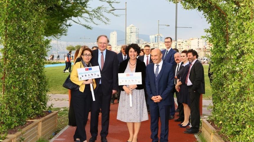 İzmir&rsquo;de &rsquo;Avrupa G&uuml;n&uuml;&rsquo; buluşması