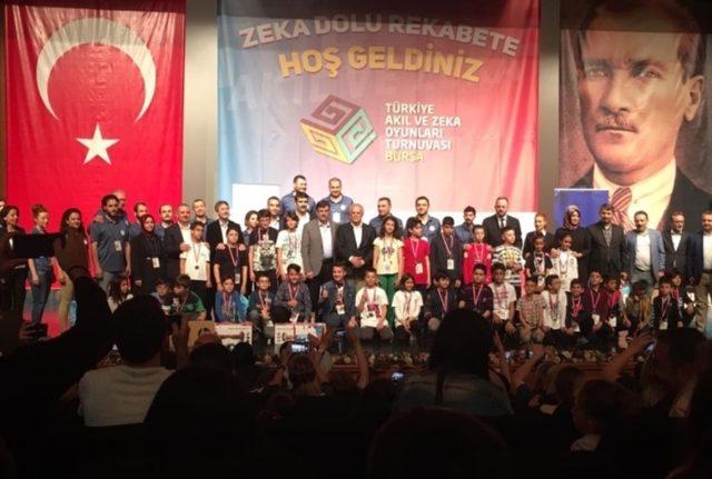 Tatvanlı öğrenciden Türkiye derecesi 1