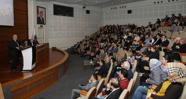 100\2000 doktora bursu alan öğrencilerle yıllık istişare toplantısı gerçekleşti