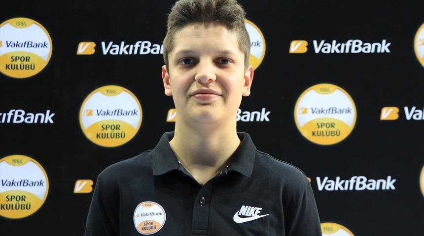 "Olimpiyatlarda milli takımda oynamak istiyorum"