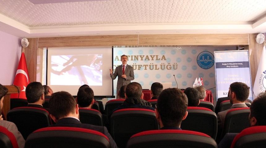 Bin 377 din g&ouml;revlisine ter&ouml;r bilgilendirmesi