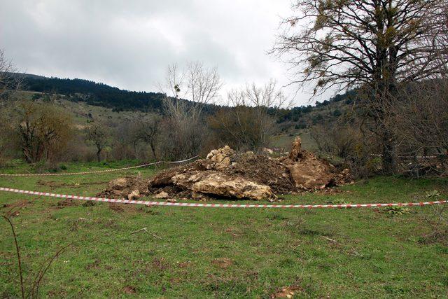 'Gizli görev' diyerek define kazısı yapan albay ve emniyet müdürüne tahliye