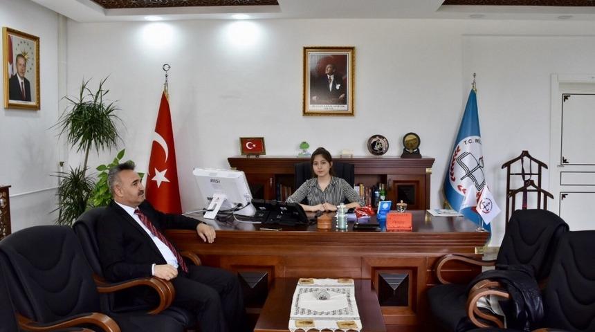 Bir günlüğüne İl Milli Eğitim Müdürü oldu